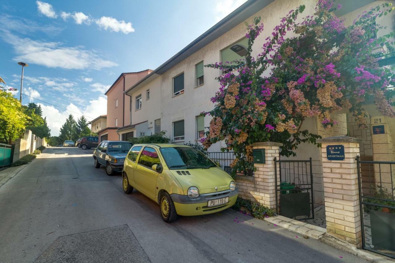 Apartments Tonka Near Beach And Sea Póla Kültér fotó